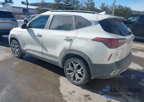 2021 Kia Seltos Sx Turbo z USA, uszkodzony, nr VIN KNDETCA22M7151613